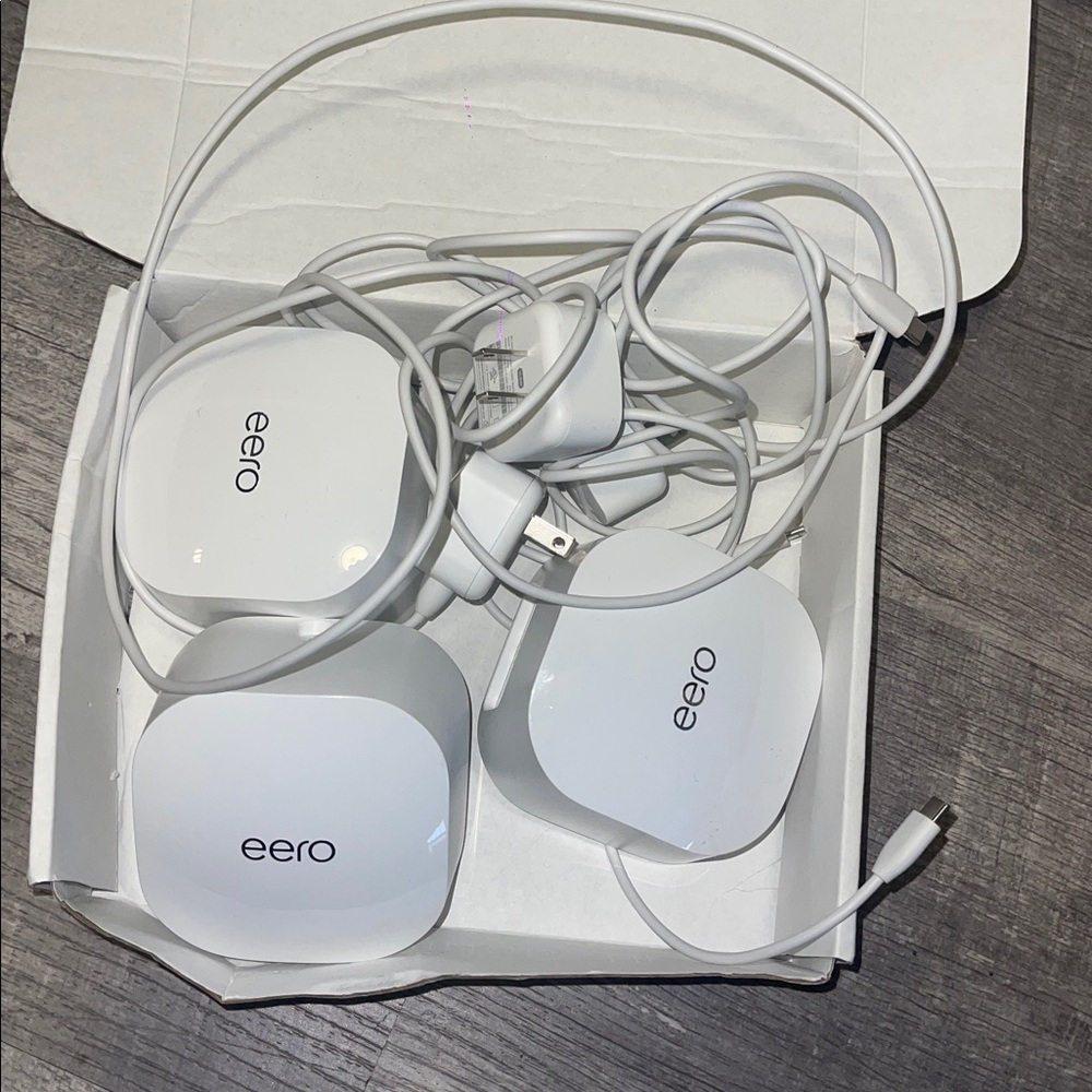 Eero White Mesh Network System